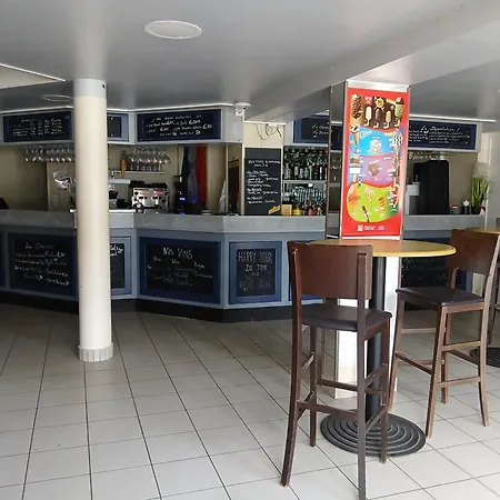 Mobil 2 A St Brevin Les Pins 44 Kemping *